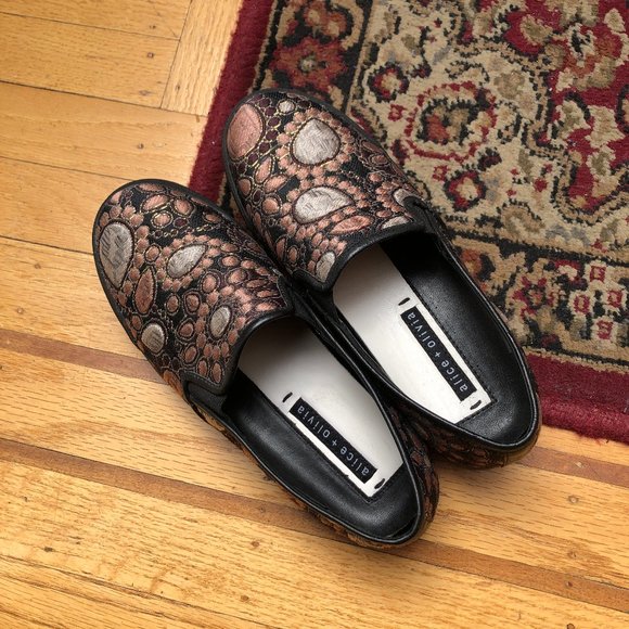 Alice + Olivia Shoes - NWOT Alice + Olivia Piper Jacquard Slip-on Sneaker